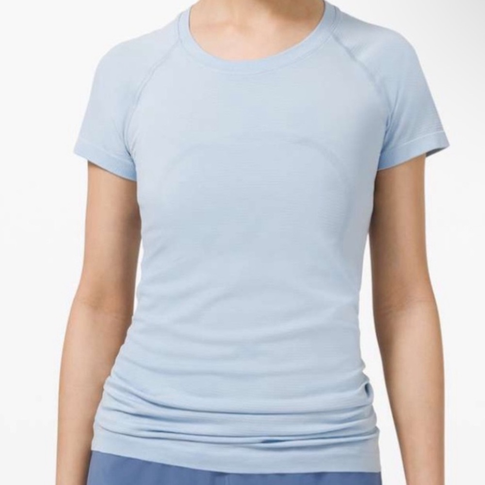 LULULEMON Swiftly Tech Short- Sleeve Shirt 2.0 Hip Length